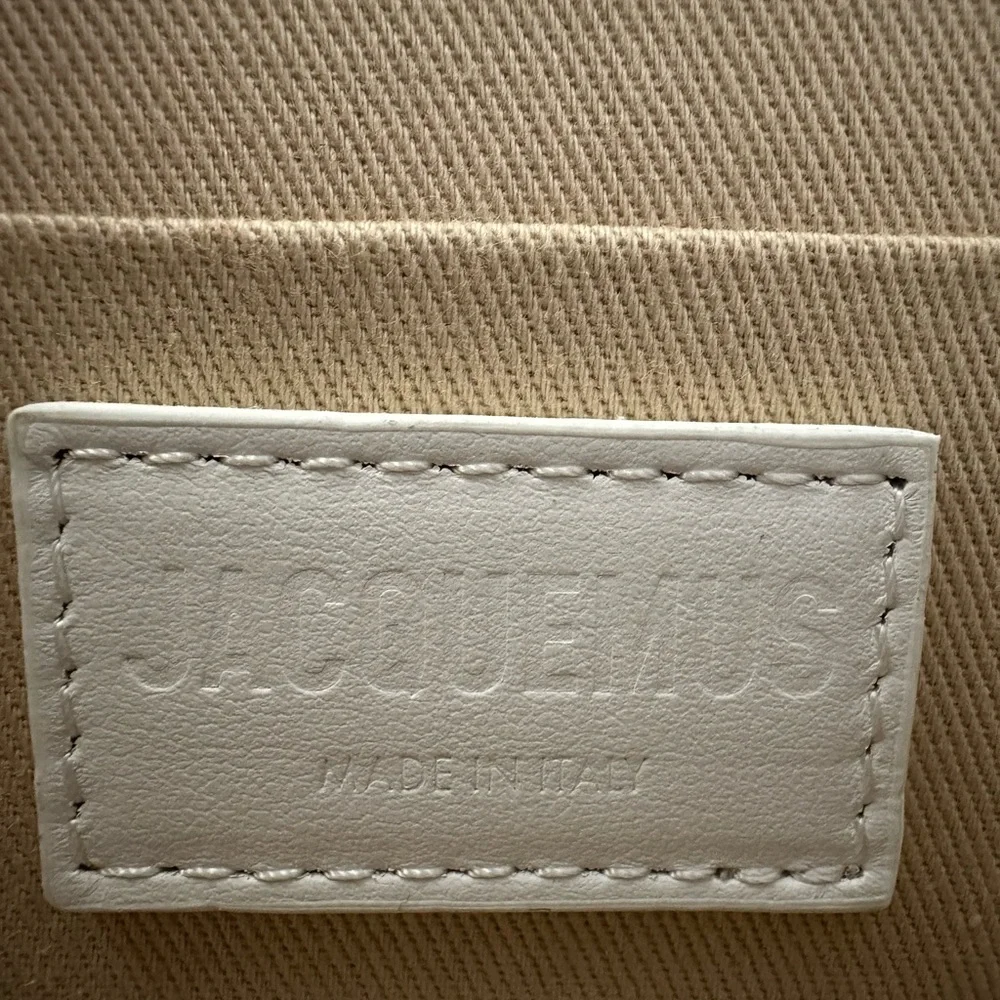 SOLD: White jacquemus le chiquito moyen - Picture 8 of 8